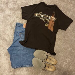 Vintage chicago t shirt brown